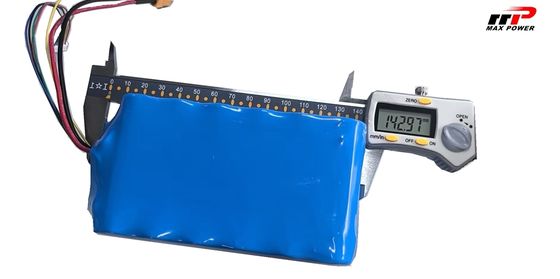 22.2V 25Ah 21700 lityum iyon Pil Paketi ROBOT AGV için